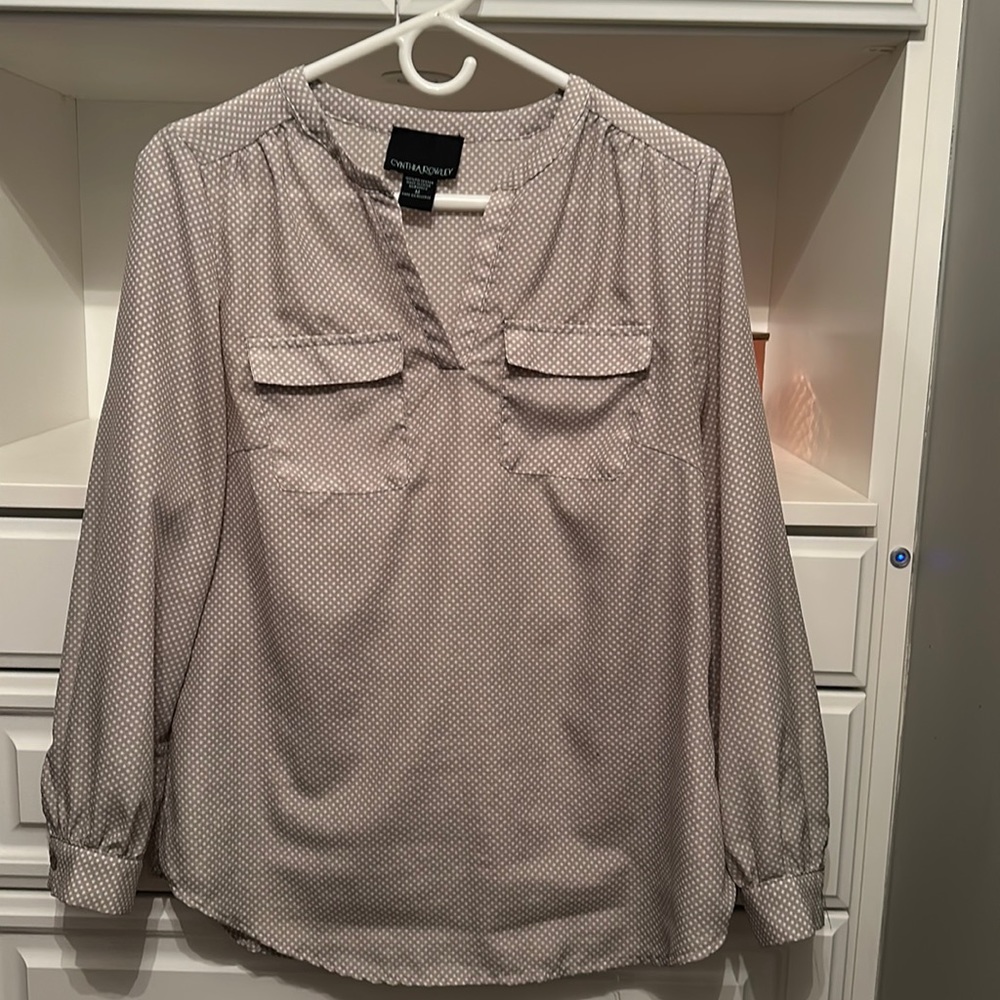 Cynthia Rowley gray blouse with tiny white polkadots